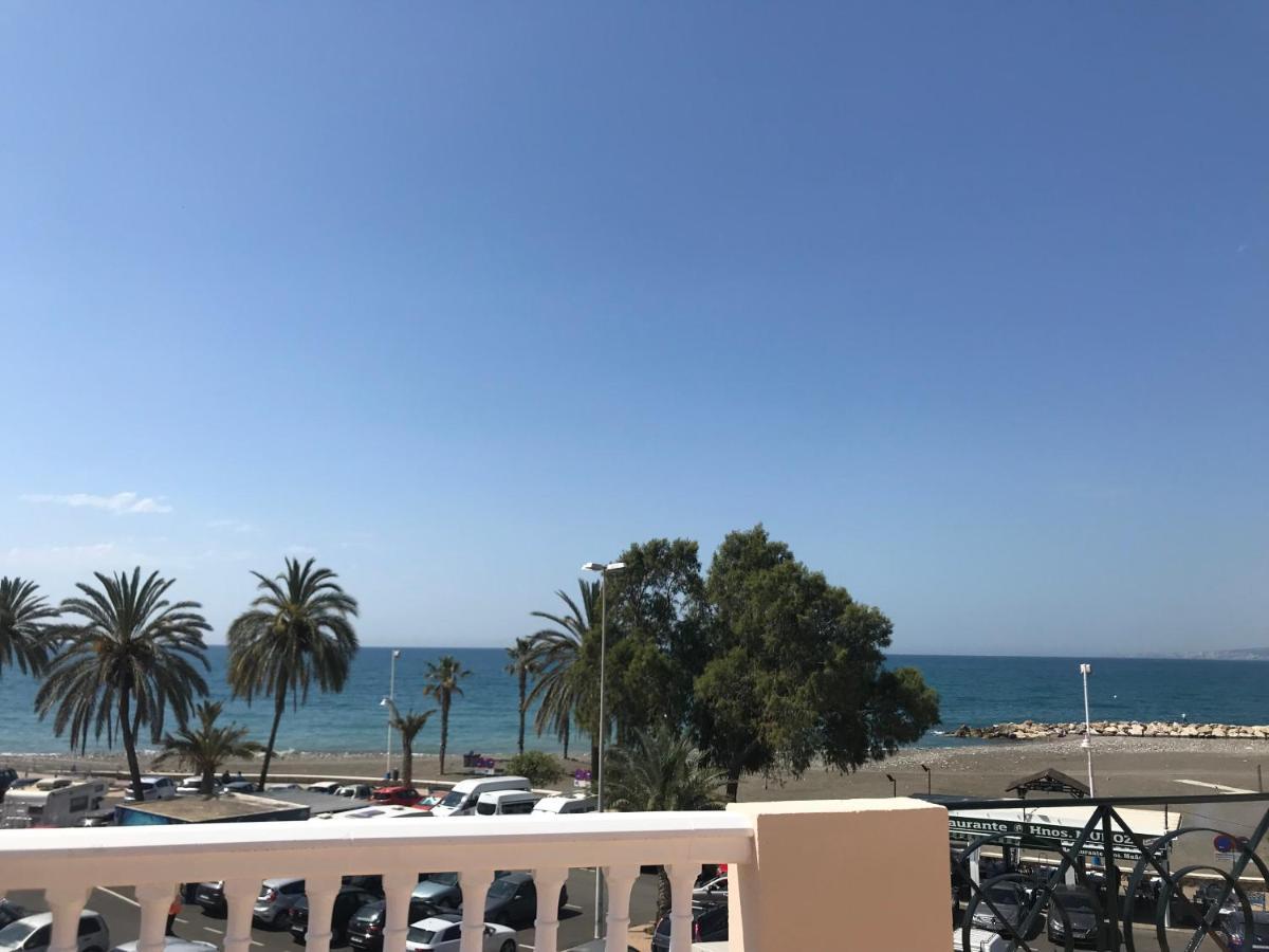 Soek Pedregalejo Seafront Holidays Homes Μάλαγα Εξωτερικό φωτογραφία